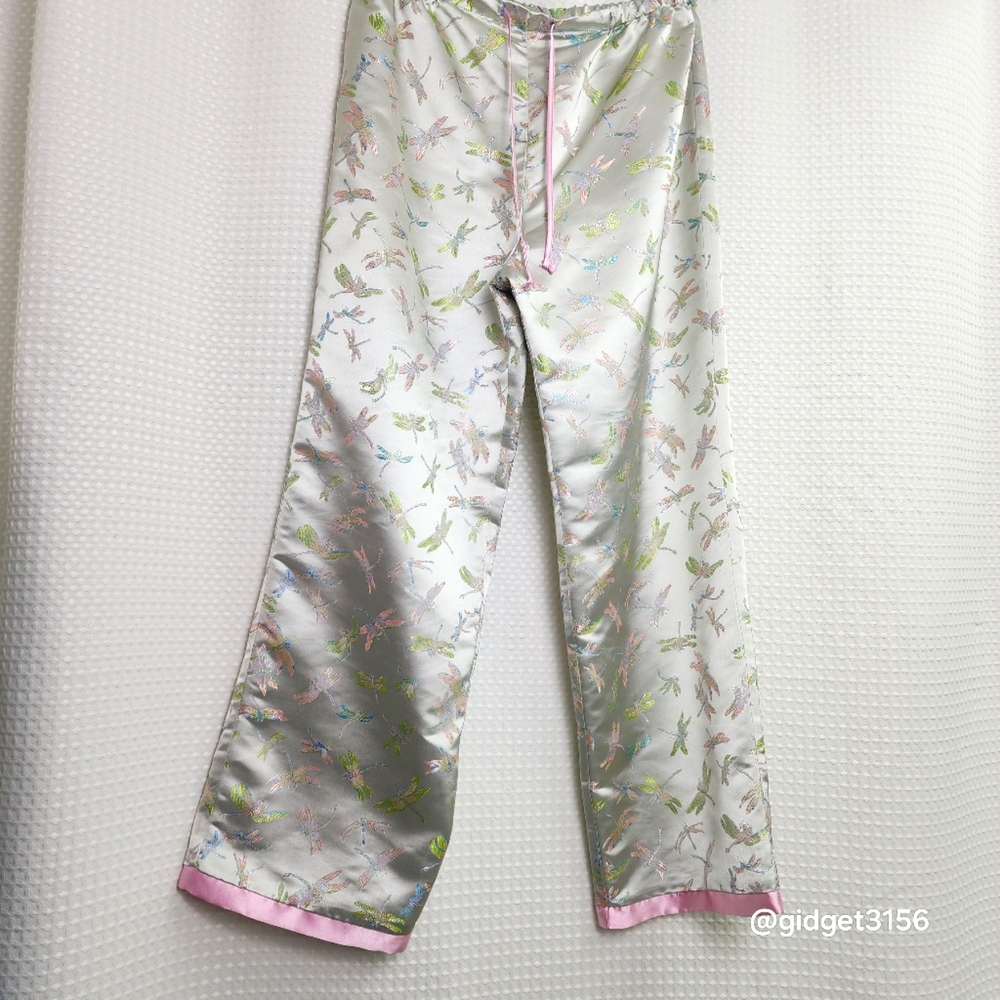 NWOT  MERCER & MADISON INTIMATES SATIN DRAGONFLY LOUNGE PANTS - SIZE MEDIUM